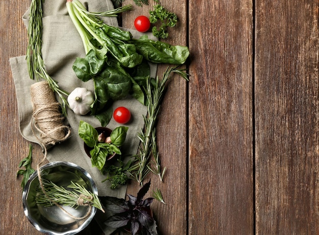 świeże składniki na stole